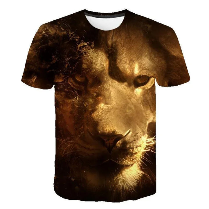 T-shirt with a detailed close-up lion face print in warm golden tones