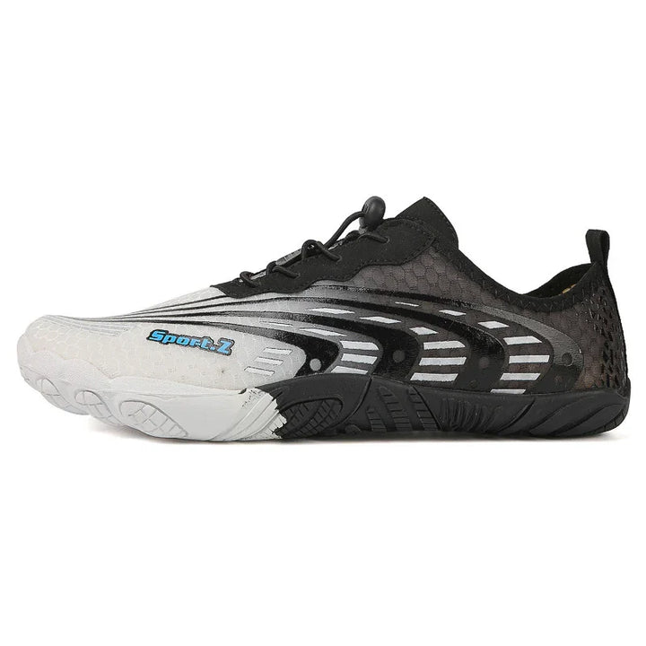 Black and white lightweight sports shoe with flexible sole and Sport Z logo