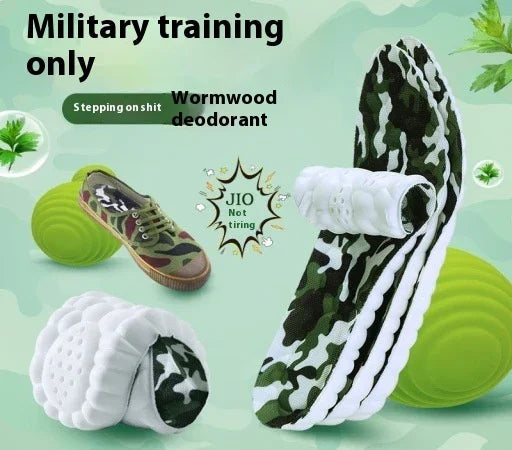 Military training shoes with camouflage design and white cushioning, featuring wormwood deodorant and JIO technology