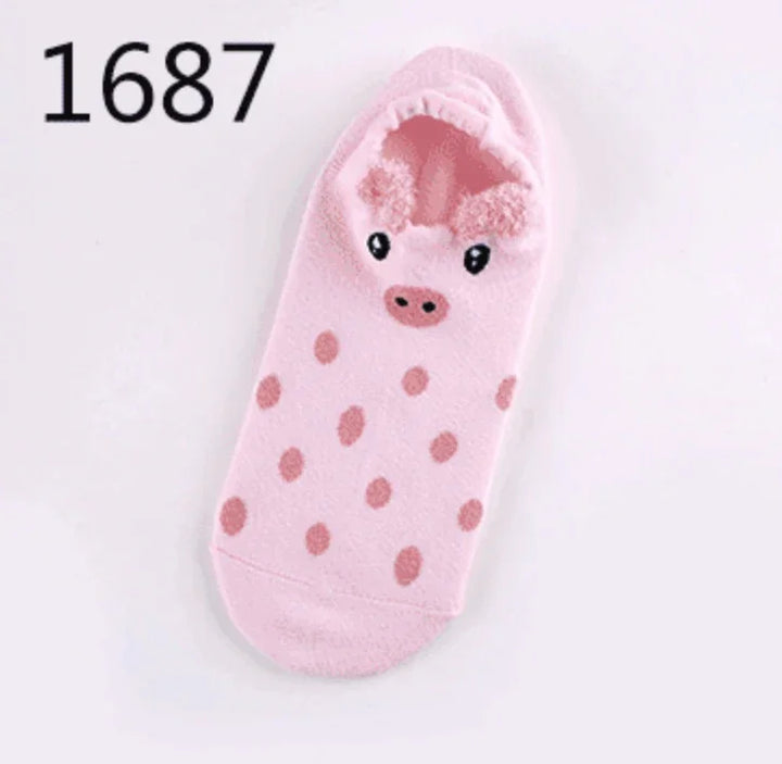 pink ankle sock with pig face and ears, featuring polka dot pattern, product code 1687