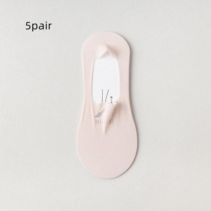 Single pair of nude-colored no-show socks on light background with text '5pair'